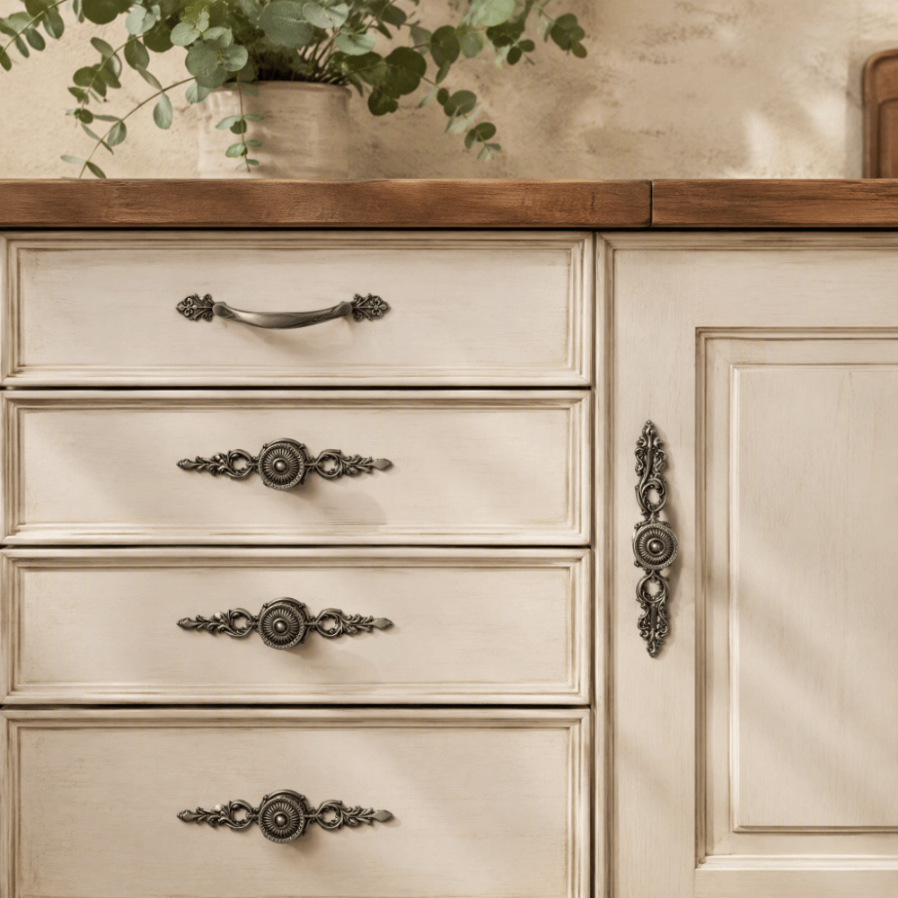 Maniglie e Pomelli per Mobili  - Furniture Hardware Material recensione e prezzo