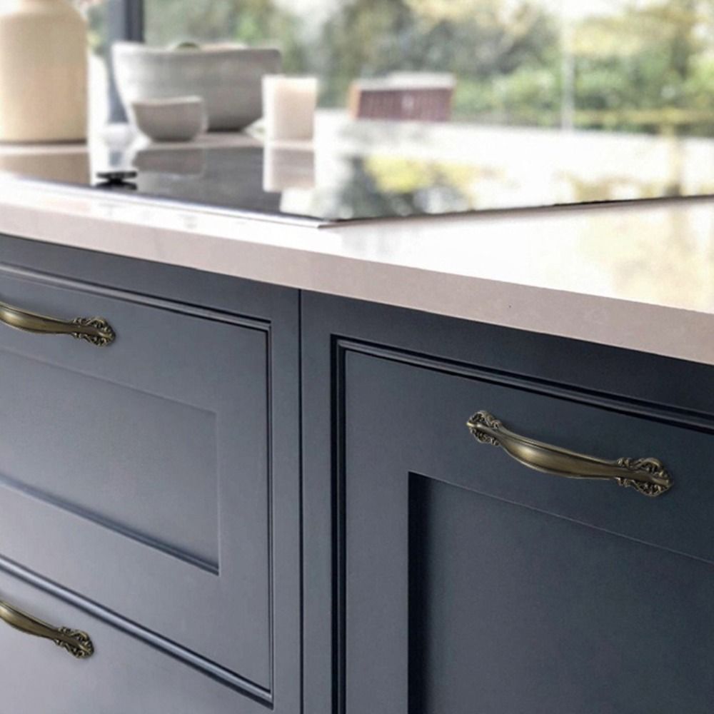 Maniglie e Pomelli per Mobili  - Furniture Hardware Material recensione e prezzo