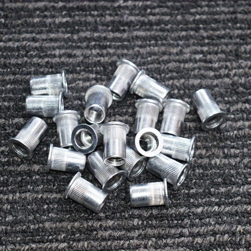 22 pezzi di dadi filettati M3  - Furniture Hardware Threaded Inserts recensione e prezzo