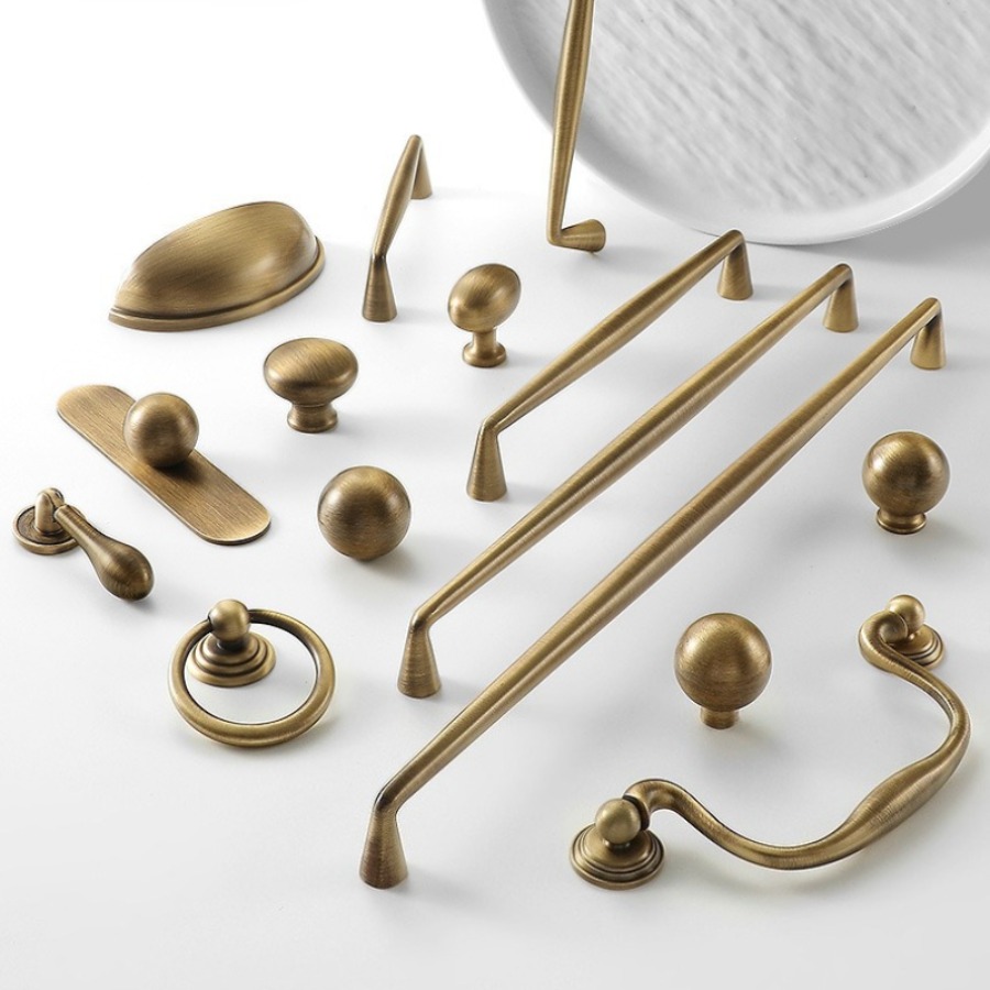 Maniglie per mobili in ottone  - Furniture And Kitchen Hardware Fitting recensione e prezzo
