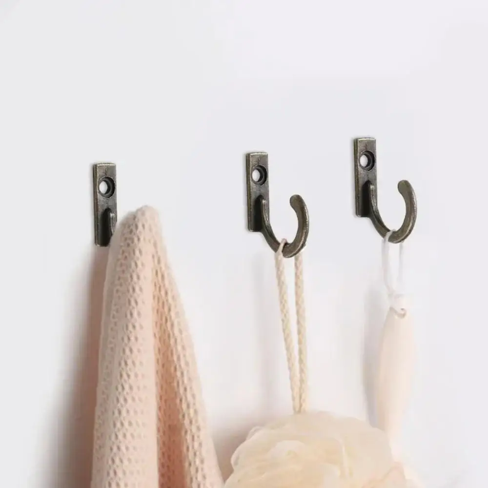 Set di 10 Ganci Vintage da Par - Furniture Hardware Manufacturers recensione e prezzo