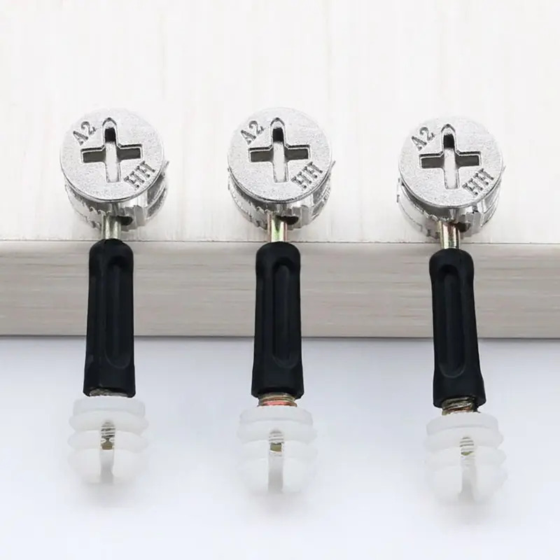 Connettore tre-in-uno per mobi - Furniture Hardware Fixing Screws recensione e prezzo